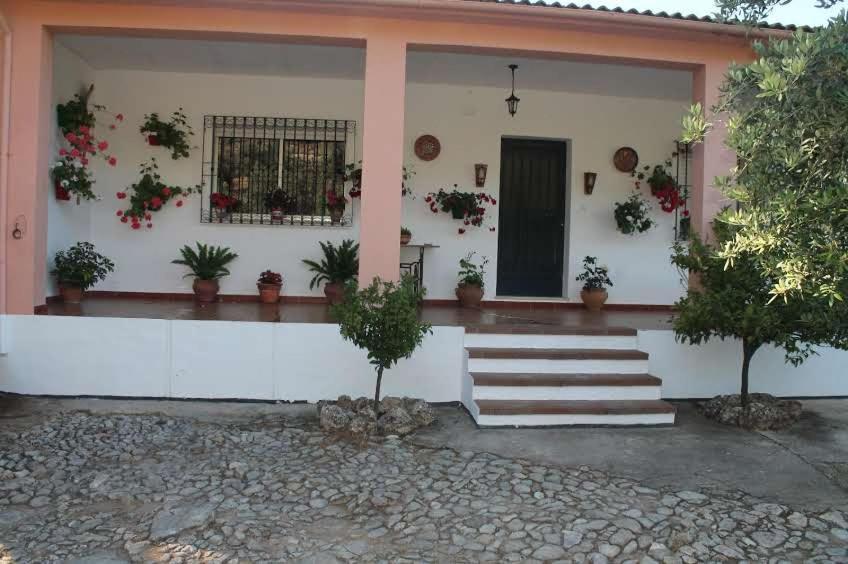 Villa La Quinta ปรีเอโก เด กอร์โดบา ภายนอก รูปภาพ